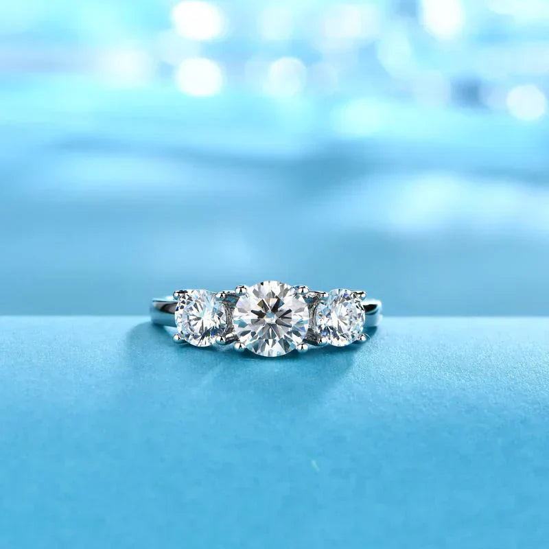 Clare Triple Stone Ring | White gold